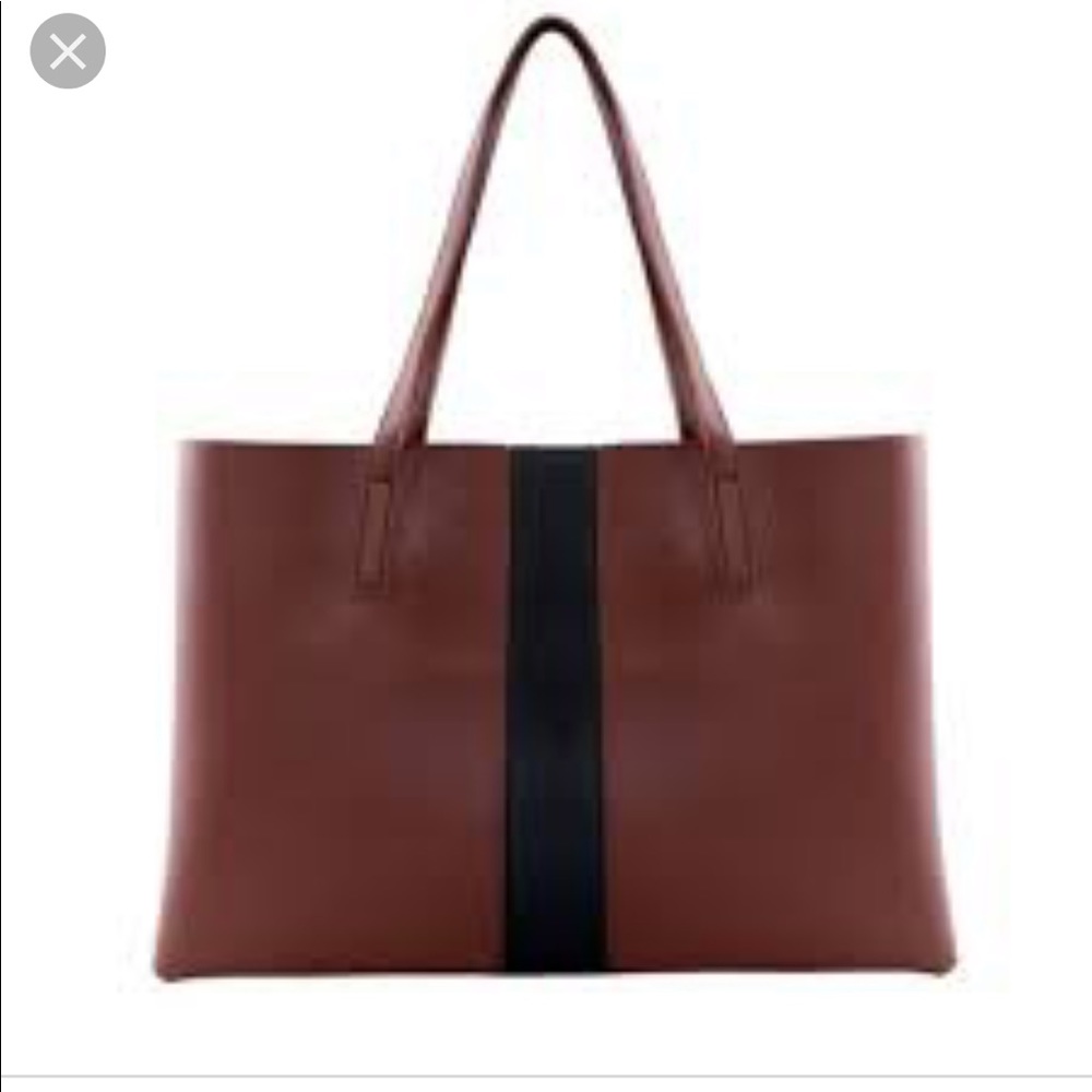 Vince Camuto Tote!